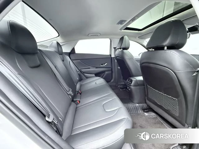 Hyundai Elantra id 4262130 из Китая 11