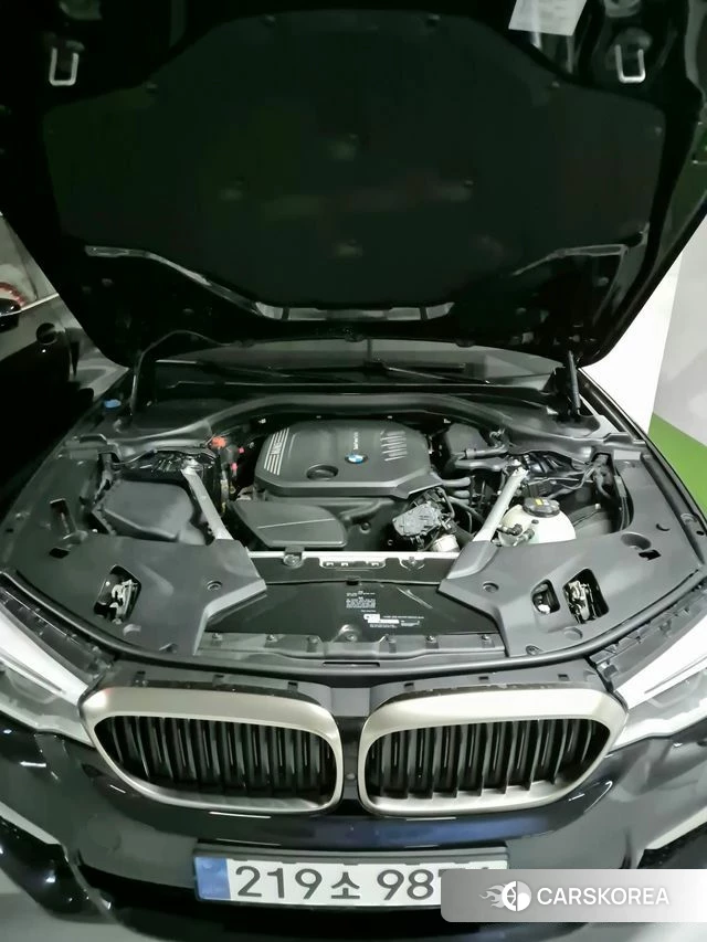 BMW 5 Series (G30) id 4447161 из Кореи 13
