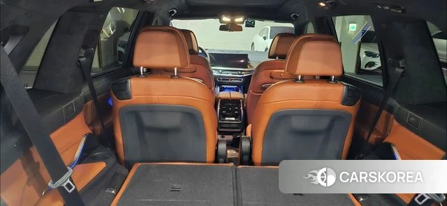 BMW X7 (G07) 2026 Белый из Кореи, фото 6