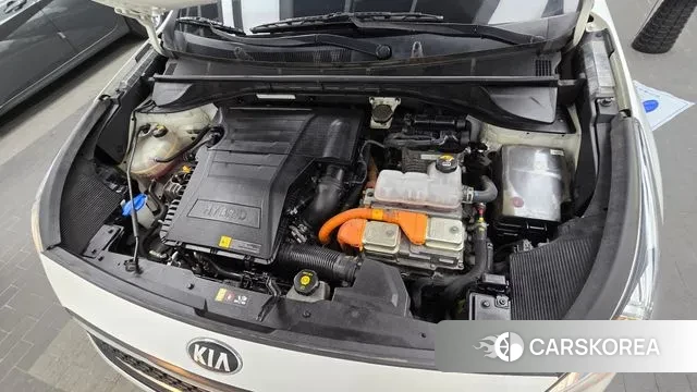 Kia Niro id 3622487 из Кореи 16