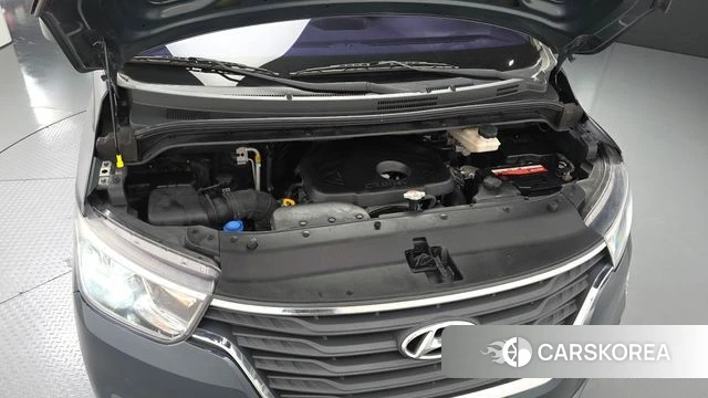 Hyundai The New Grand Starex id 4647661 из Кореи 26