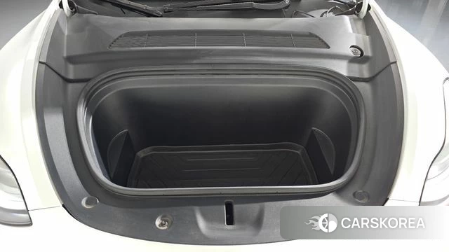 Tesla Model Y id 4488343 из Кореи 29