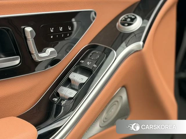Mercedes-Benz S-class id 4298223 из Китая 8