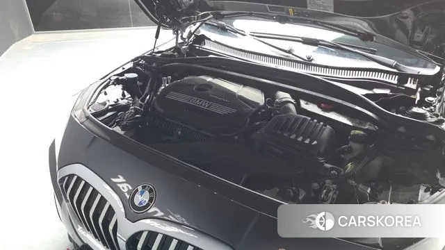 BMW 1 Series (F40) id 3478799 из Кореи 16