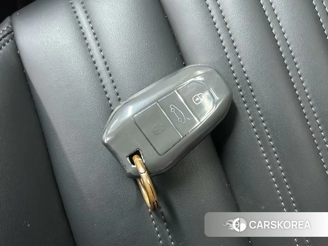 Peugeot 408 id 4235723 из Китая 16