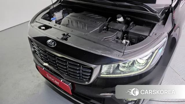 Kia The New Carnival id 3656402 из Кореи 16