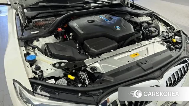 BMW 3 Series (G20) id 3138435 из Кореи 16