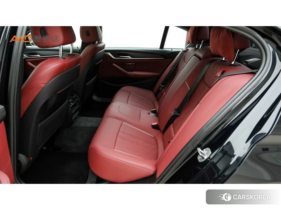 BMW 5 series 2021 Черный из Китая, фото 6