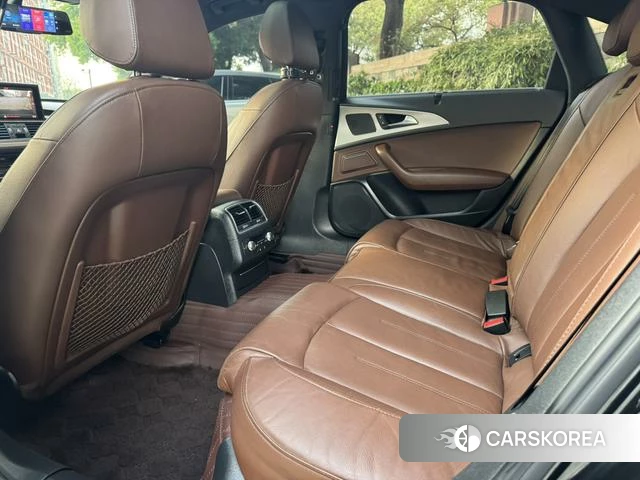 Audi A6L id 3890619 из Китая 8