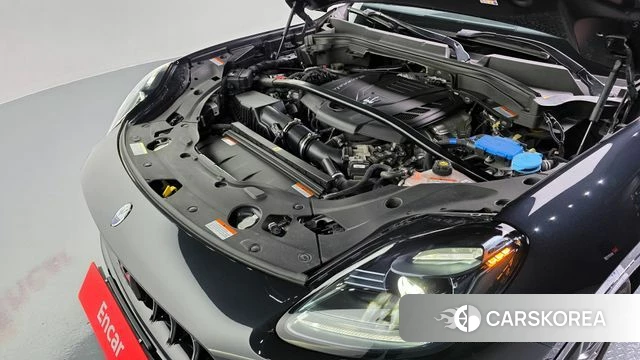 Maserati Grecale id 3817784 из Кореи 16