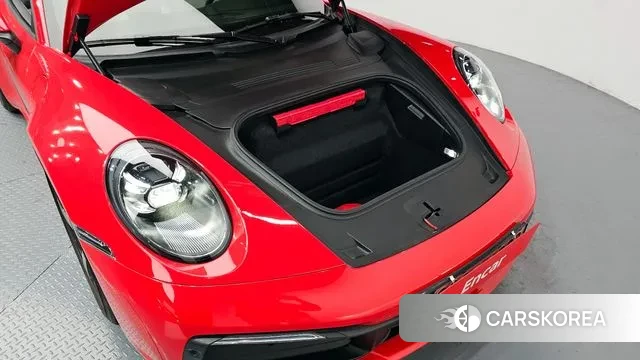 Porsche 911(992) id 3544412 из Кореи 16