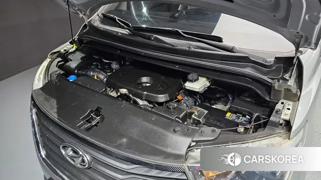 Hyundai The New Grand Starex id 3469019 из Кореи 16