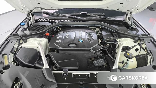 BMW 5 Series (G30) id 4882664 из Кореи 28