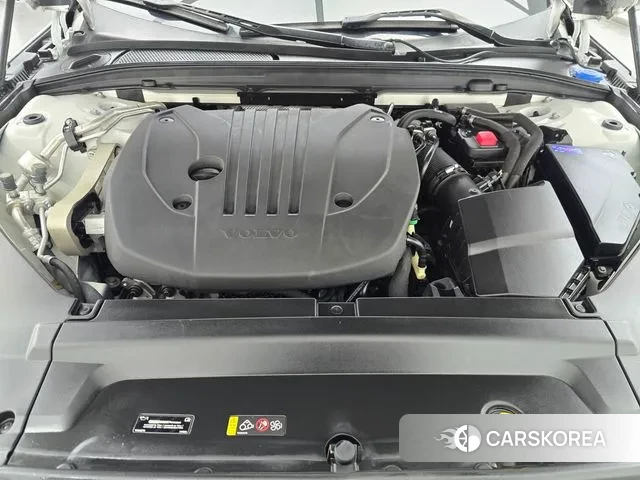 Volvo V90 Cross-Country id 3685976 из Кореи 16