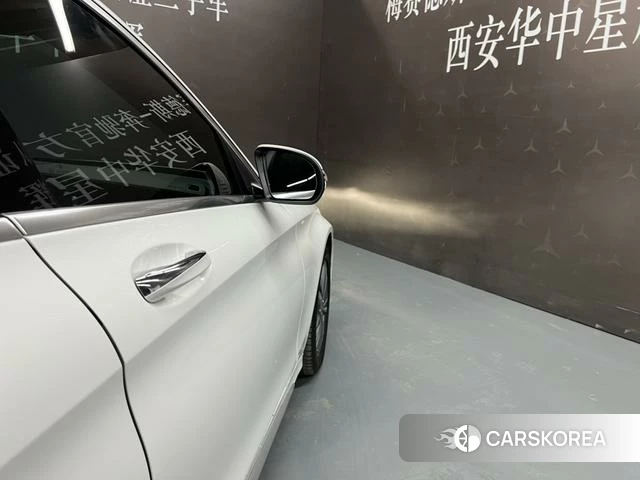 Mercedes-Benz Class C id 4275763 из Китая 16