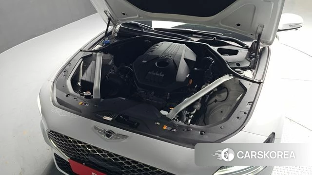 Genesis The New G70 id 3794047 из Кореи 16