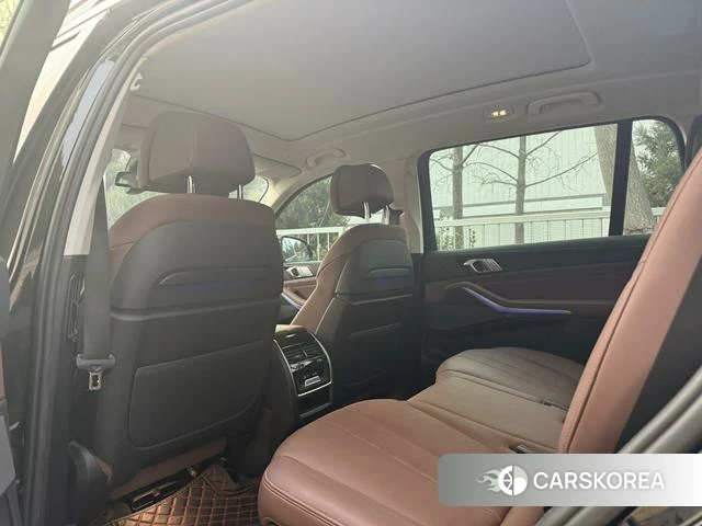 BMW X7 id 4256920 из Китая 13