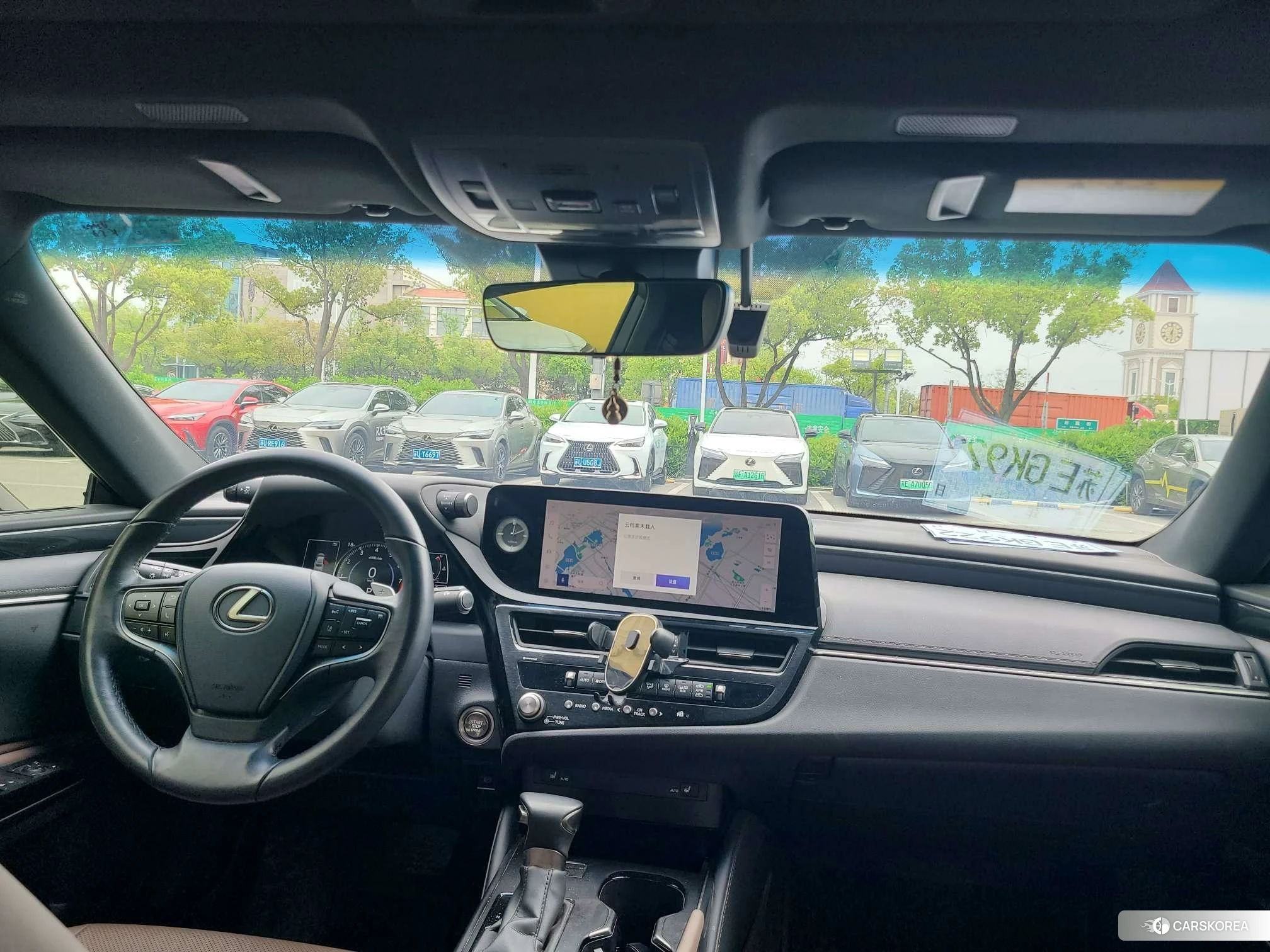 Lexus ES id 4426530 из Китая 8