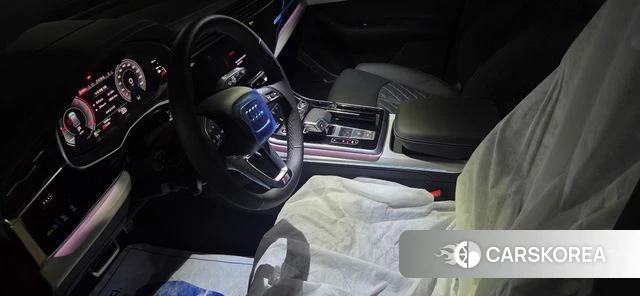 Audi Q8 (4M) 2026 Черный из Кореи, фото 6