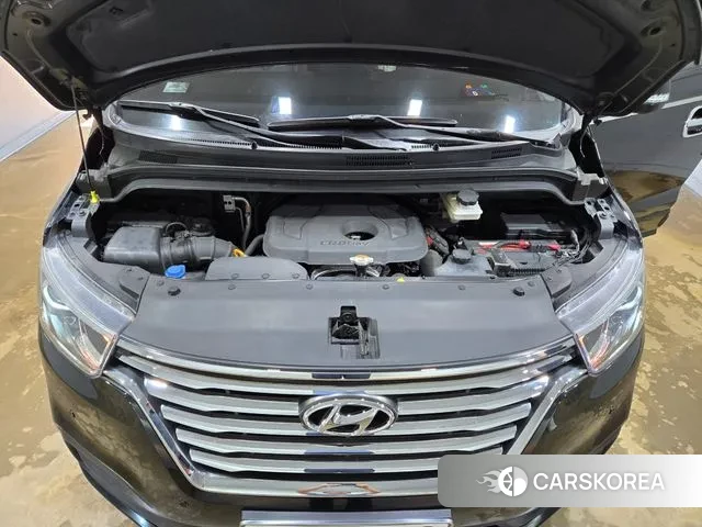 Hyundai The New Grand Starex id 3098267 из Кореи 16