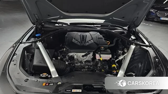 Genesis The New G70 id 3467512 из Кореи 16