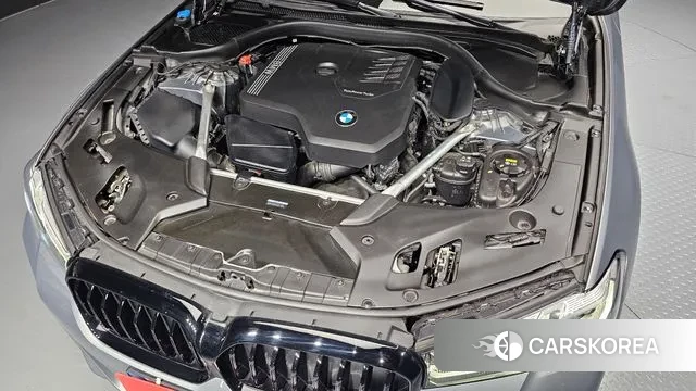 BMW 5 Series (G30) id 3410854 из Кореи 16