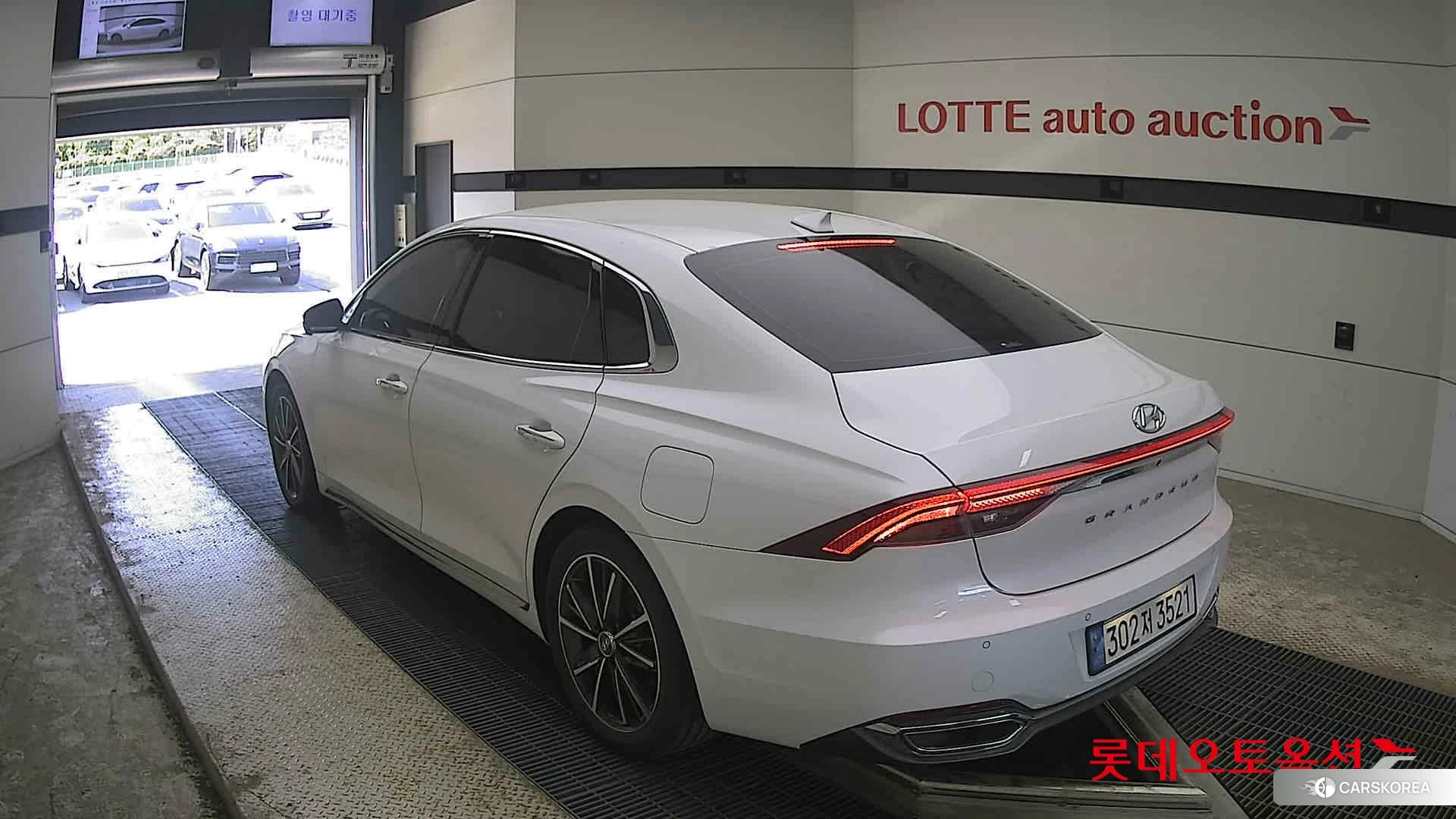 Hyundai Grandeur id 4296820 из Кореи 33
