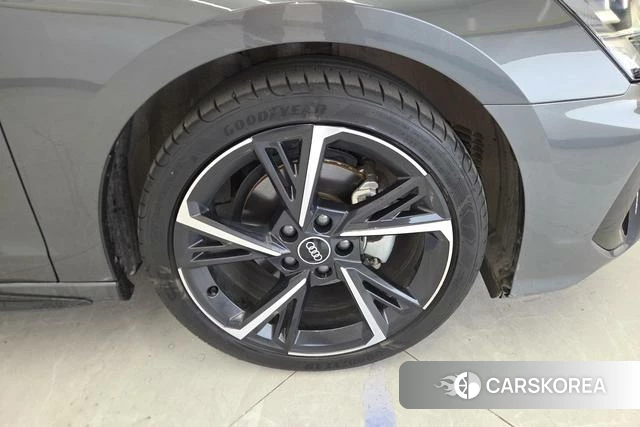 Audi A3 id 3810332 из Китая 13