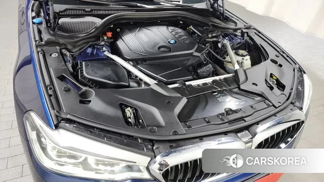 BMW 5 Series (G30) id 3578723 из Кореи 16