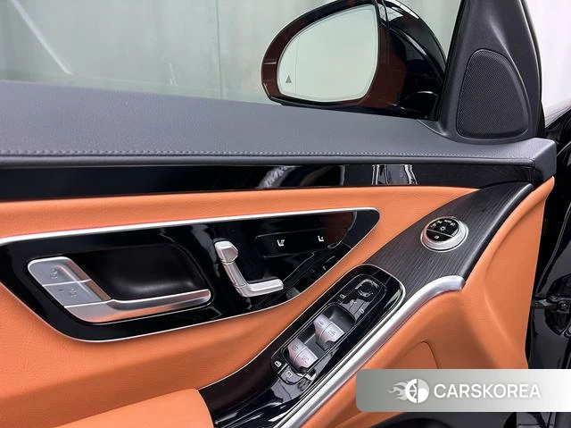 Mercedes-Benz S-class id 4333387 из Китая 16