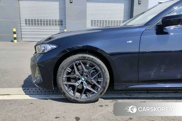 BMW 3 series 2025 Черный из Китая, фото 6