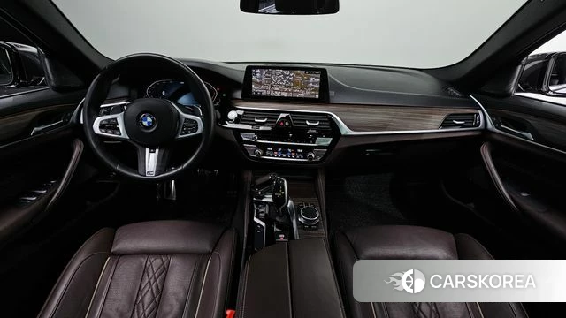 BMW 5 Series (G30) id 3916582 из Кореи 16