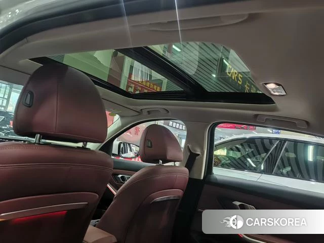 BMW 3 series 2024 Белый из Китая, фото 6