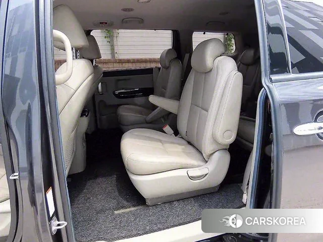 Kia The New Carnival id 2971171 из Кореи 16