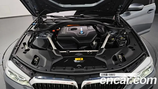 BMW 5 Series (G30) id 2849961 из Кореи 16