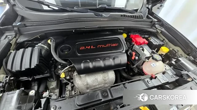 Jeep Renegade id 3718224 из Кореи 16