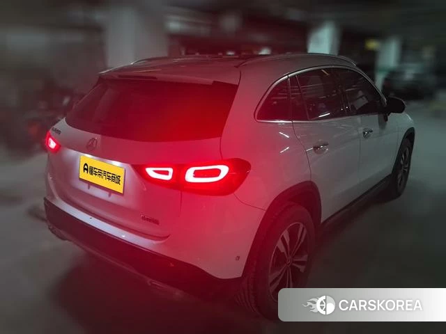 Mercedes-Benz GLA 2023 Белый из Китая, фото 6