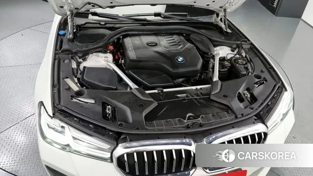 BMW 5 Series (G30) id 2964438 из Кореи 16