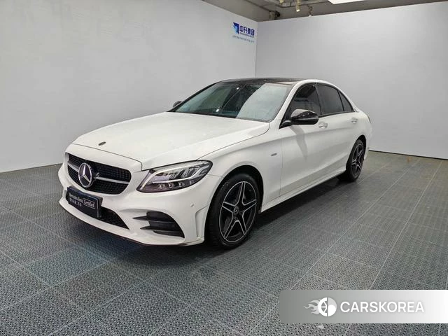 Mercedes-Benz Class C id 4212341 из Китая 16
