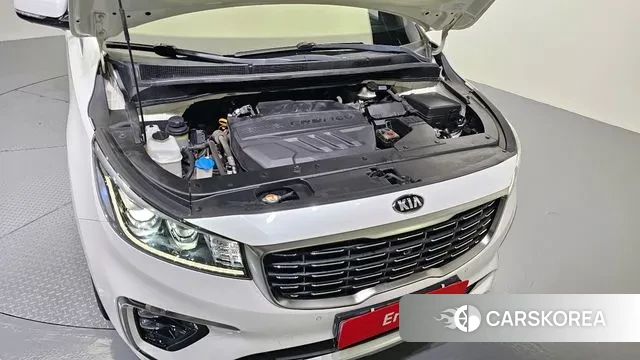 Kia The New Carnival id 3233936 из Кореи 16