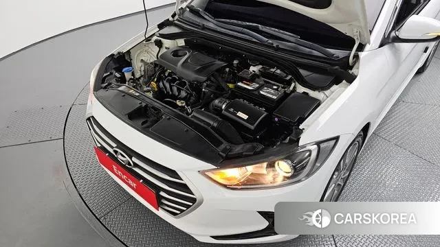 Hyundai Avante AD id 3345306 из Кореи 16