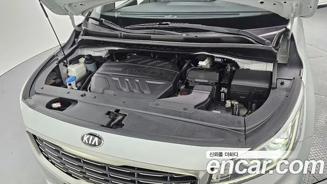 Kia The New Carnival id 2714318 из Кореи 16