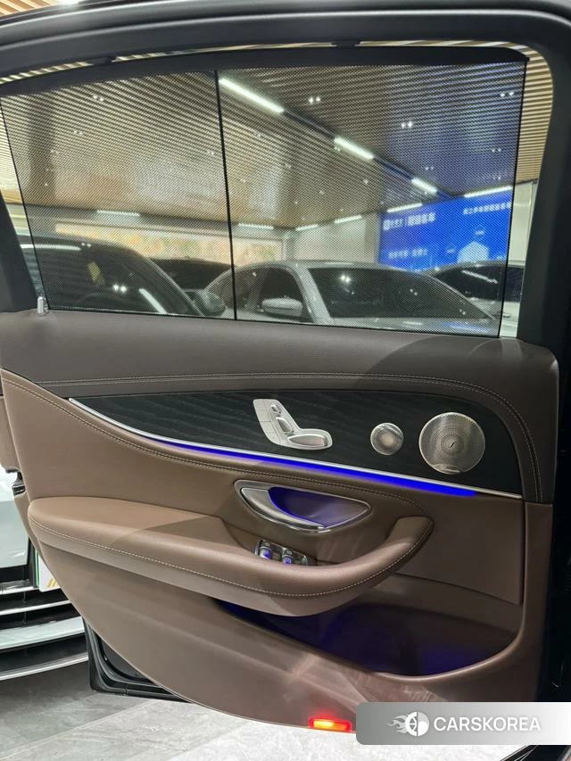 Mercedes-Benz E-class id 4299687 из Китая 24