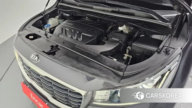 Kia The New Carnival id 2971365 из Кореи 16