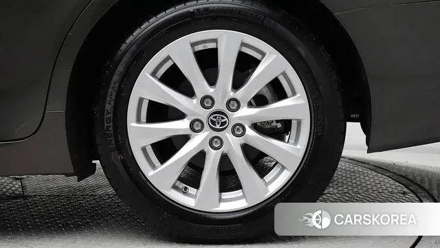 Toyota Camry (XV70) id 3023818 из Кореи 16