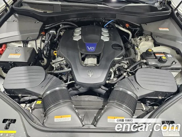 Maserati Levante id 2735942 из Кореи 16