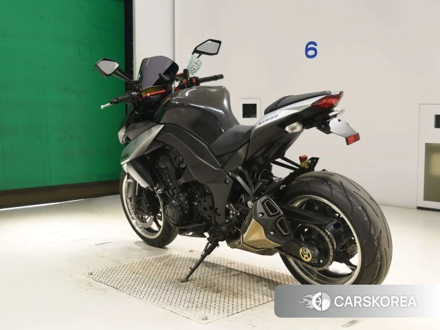 Kawasaki Z1000 id 4299153 из Японии 6