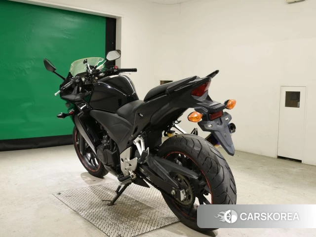 Проданный Honda CBR400R id 4299136 из Японии, фото 6