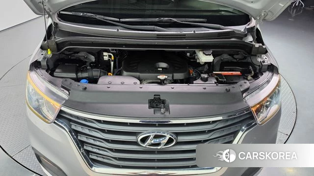 Hyundai The New Grand Starex id 4581258 из Кореи 16