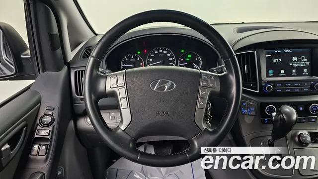 Hyundai The New Grand Starex id 2679854 из Кореи 16